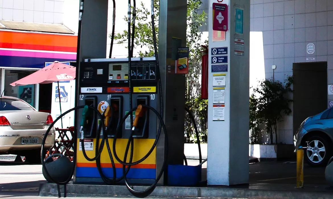 Leia mais sobre o artigo Fazenda anuncia reoneração de combustíveis em R$ 28,9 bilhões