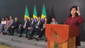 Leia mais sobre o artigo Ministra Simone Tebet cita gratidão e reforça inclusão de pobres no orçamento público