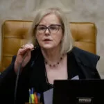 Rosa Weber reabre o STF, diz que golpistas serão punidos e vê democracia inabalável