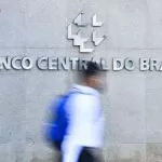 Mercado financeiro prevê crescimento da economia em 0,84%