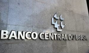 Leia mais sobre o artigo Banco Central mantém juros básicos da economia em 13,75% ao ano
