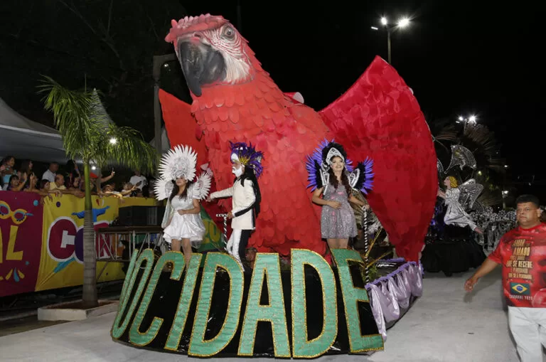 Mocidade Independente da Nova Corumbá é bicampeã do carnaval