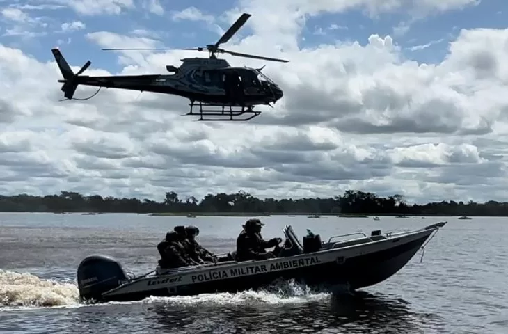 Você está visualizando atualmente Com reforço de helicóptero, PMA prende caçadores e apreende petrechos ilegais na fronteira