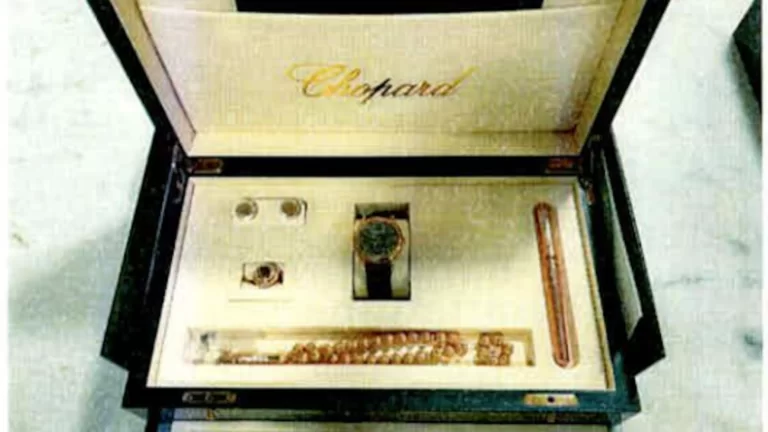 TCU proíbe Bolsonaro de usar e vender joias trazidas da Arábia Saudita