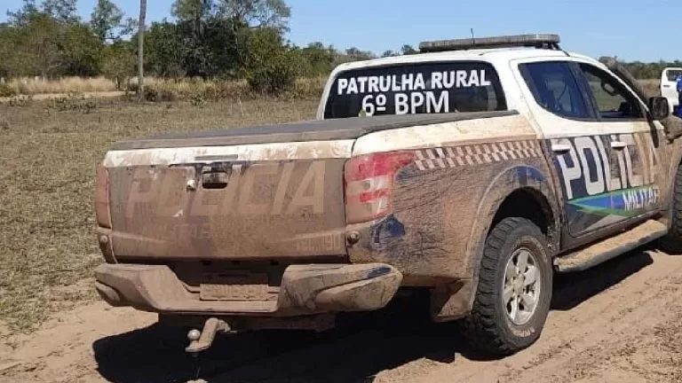 Patrulha Rural prende trio que transportava veículo roubado na região de Corumbá