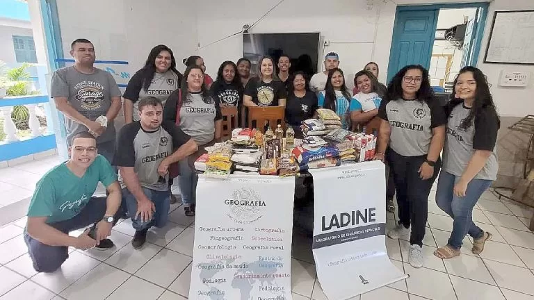 Alunos de Geografia da UFMS realizam ação solidária em prol do Asilo São José