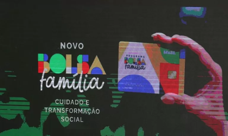 Caixa conclui pagamento de março do novo Bolsa Família