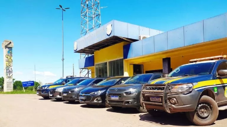 PRF recupera quatro veículos furtados de locadoras em Corumbá