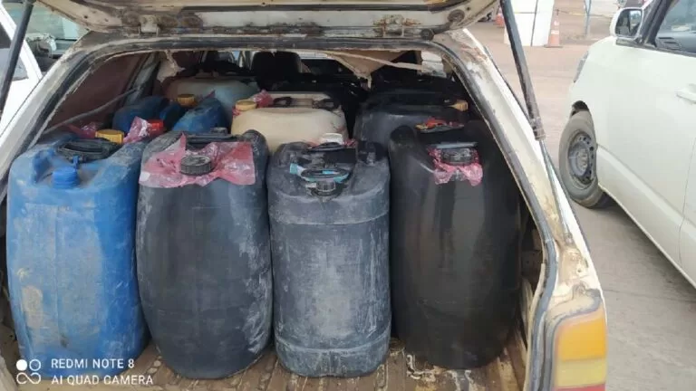 PMA prende dois bolivianos por contrabando de combustível em Corumbá