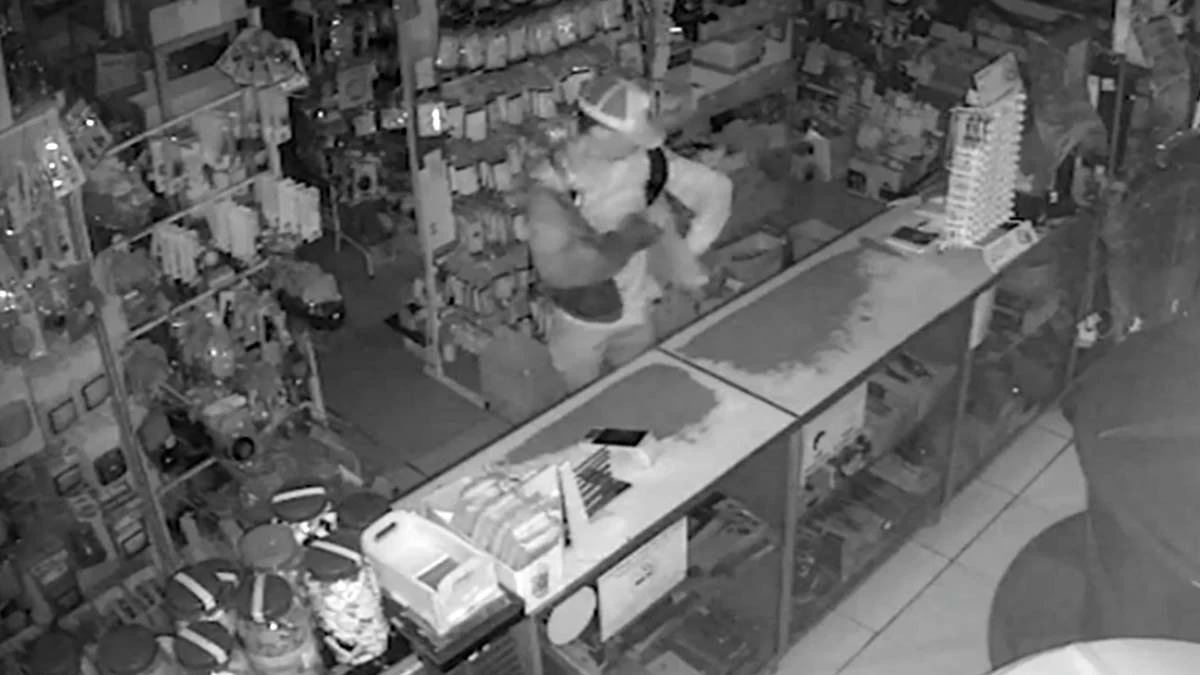 Você está visualizando atualmente Homem com histórico de furtos em lojas é preso pela 65ª vez em Campo Grande
