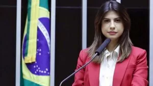 Leia mais sobre o artigo PT confirma pré-candidatura de Camila Jara à prefeitura da capital