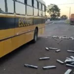 PRF apreende quase 3 toneladas de maconha em ônibus escolar em Paranaíba