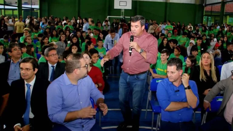 Escolas reinauguradas em Dourados recebem investimento de R$ 15 milhões do governo