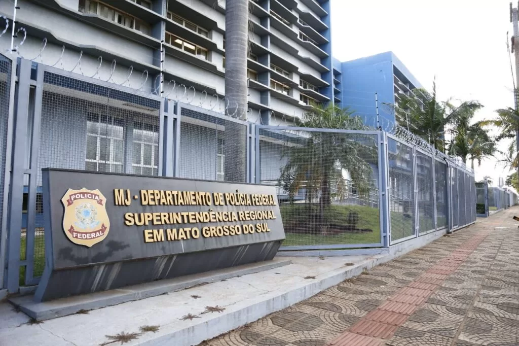 Polícia Federal desmonta esquema de tráfico internacional com base em MS 2 polícia federal