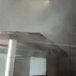 Bombeiros combatem princípio de incêndio em supermercado