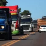 Setor empresarial aprova programa “Voucher Transportador” para resolver falta de motoristas