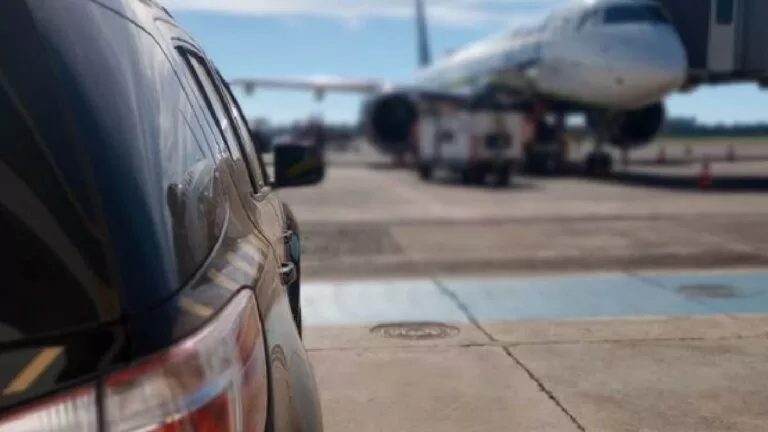 Passageiro é preso após dizer que tinha bomba em avião no Paraná
