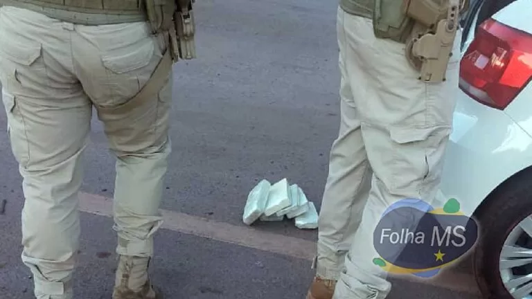  PRF apreende drogas em carro de motorista de aplicativo em Corumbá
