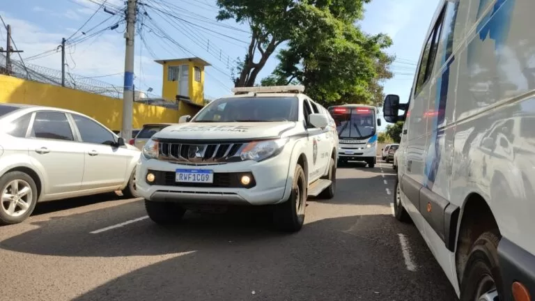 Polícia Penal realiza transferência de presos e reforça ordem em presídios de MS