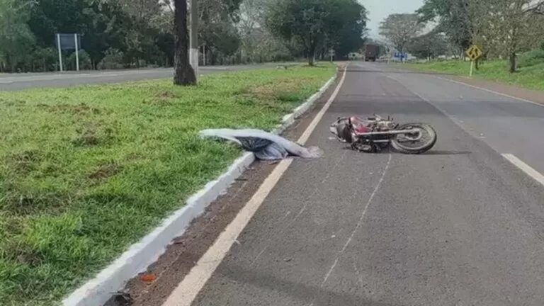 Pedestre morre atropelado por moto na BR-262