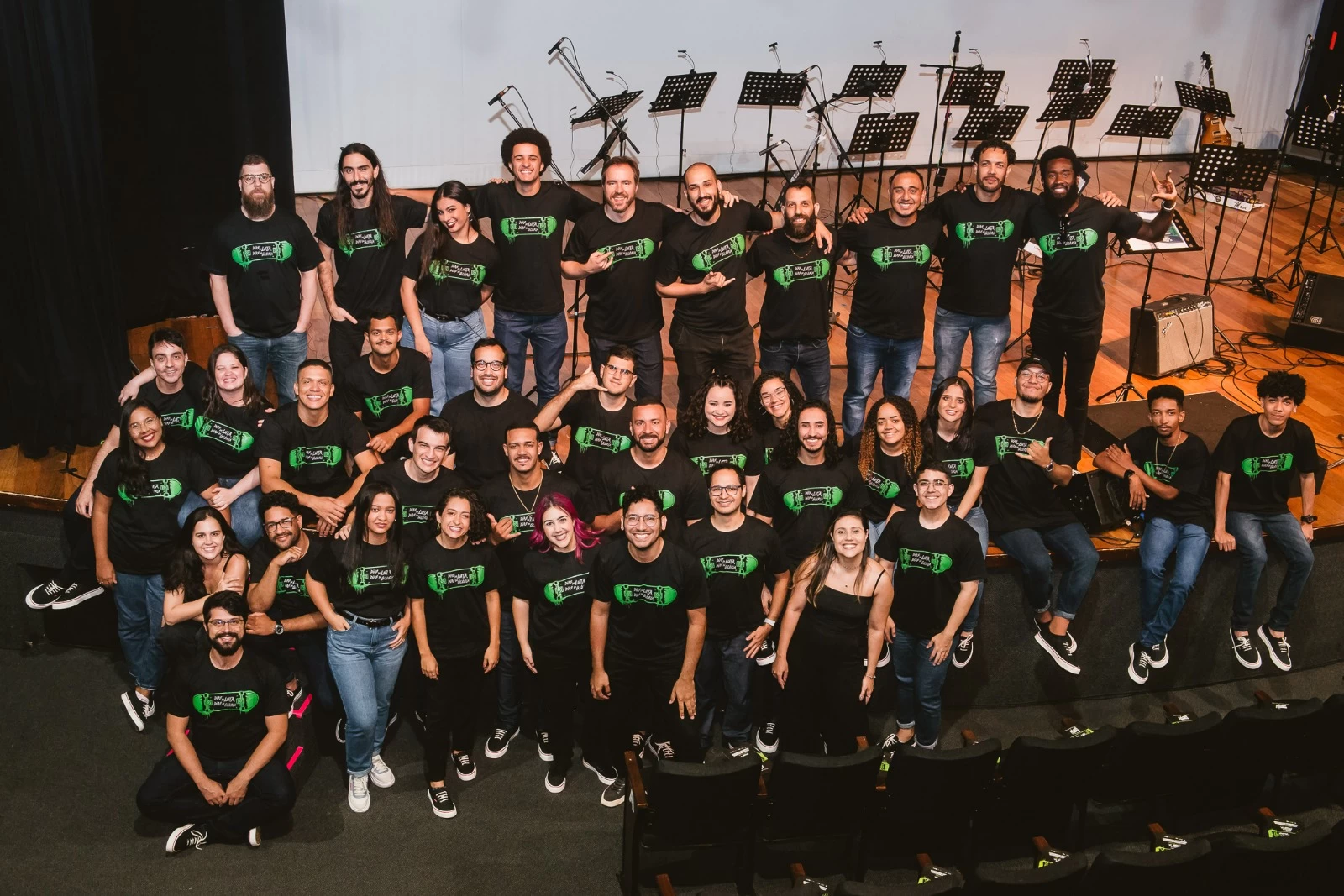 Você está visualizando atualmente Músicos da Orquestra de Câmara do Pantanal (OCAMP) participam de nova turnê pelo Brasil