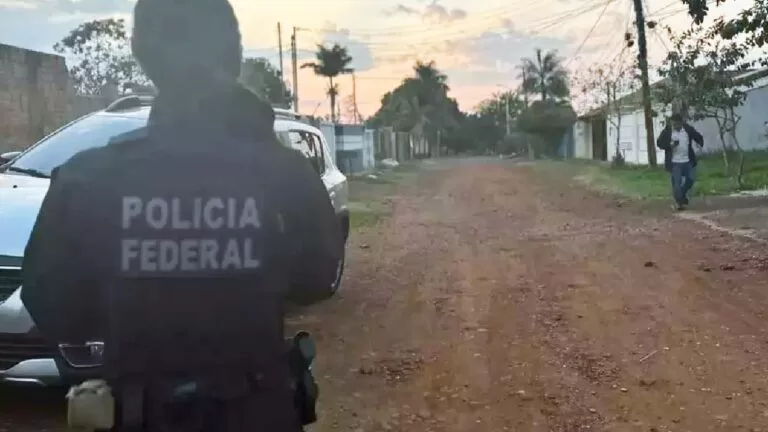Fraudes na obtenção de armas de fogo são alvo de operação da Polícia Federal em MS