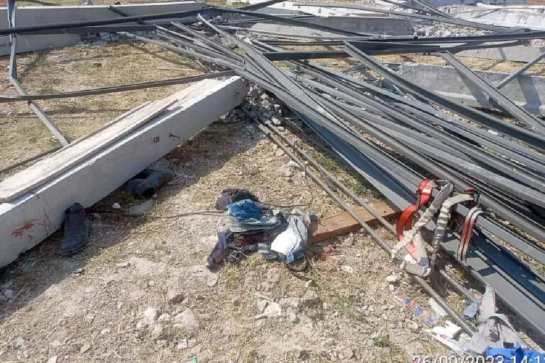 Desabamento de galpão fere funcionário em Corumbá