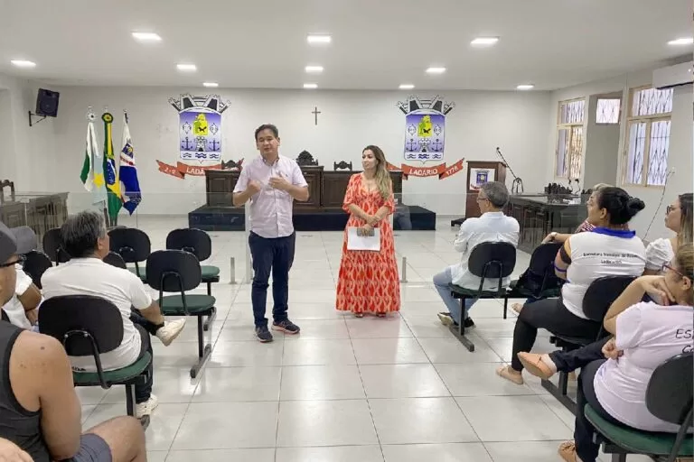 Pagamento do piso da enfermagem é tema de reunião entre Prefeito e classe em Ladário