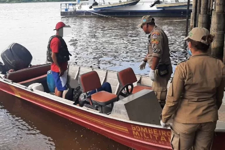 Bombeiros resgatam mulher acamada na região do Paiaguás