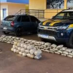 Motorista foge em abordagem e abandona comparsa com mais de 100 Kg de drogas na BR-262