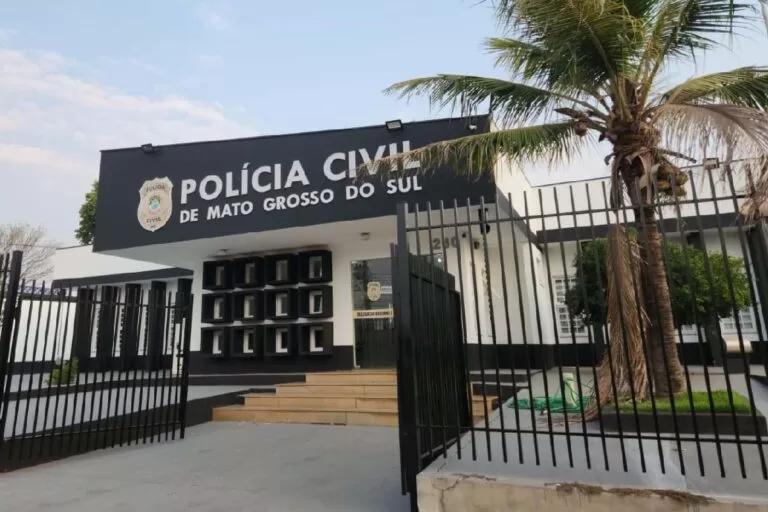 Homem é preso por agredir ex-mulher com fio elétrico em Coxim