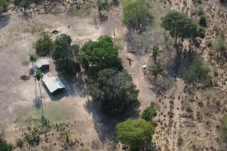 Família acusa polícia de executar dois homens durante operação em fazenda de Corumbá