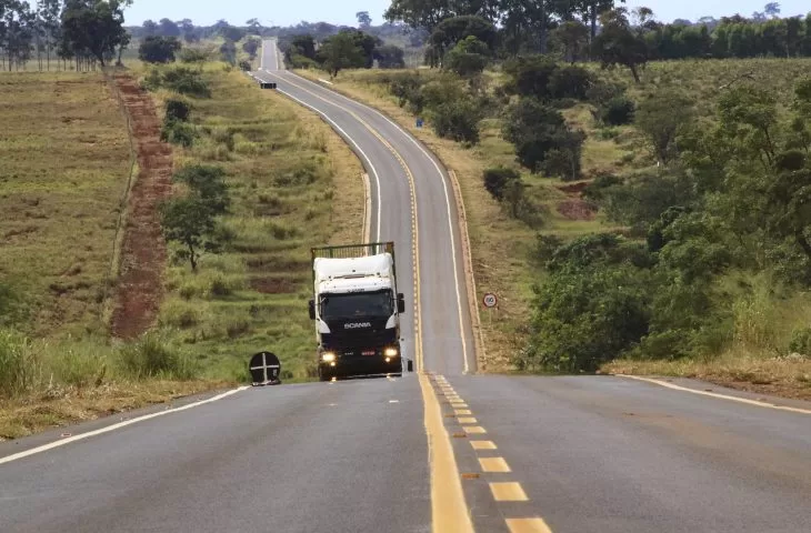 Você está visualizando atualmente Estudos avaliam a viabilidade de concessão de rodovias estratégicas de MS