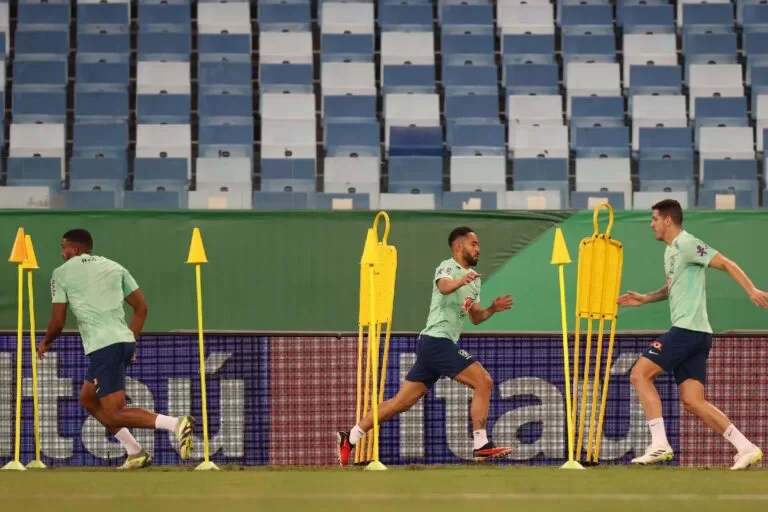 Brasil enfrenta Venezuela