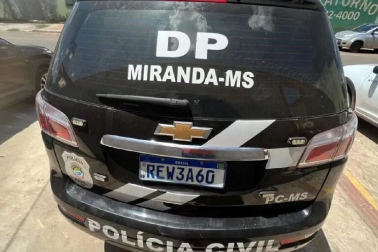 Tarado é preso após mostrar órgão genital para passageira de ônibus em MS