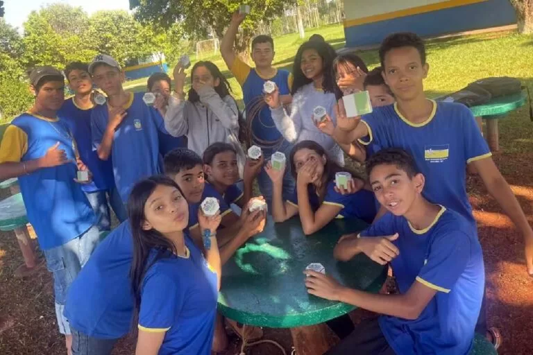 Escolas municipais de Dourados, Caarapó e Ponta Porã recebem ações do projeto Escola Transforma