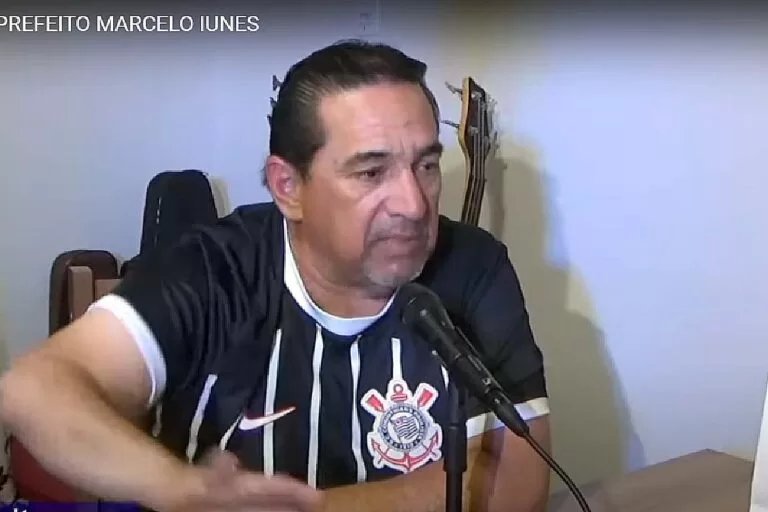 Prefeito que ficou “rico e bem de vida” terá que devolver verba pública usada indevidamente