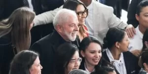 Leia mais sobre o artigo Em mensagem nas redes, Lula diz que 2023 foi para arrumar a casa 