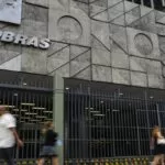 Petrobras faz concurso para nível técnico com salário de R$ 5,8 mil