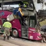 Acidente com ônibus de turismo que saiu de MS deixa 3 mortos e mais de 40 feridos