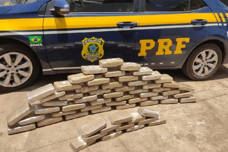 PRF apreende drogas escondidas em caminhão na BR 262 em Miranda