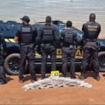 Caminhoneiro é preso pela PF com R$ 21 mil reais e 31 quilos de cocaína em Corumbá