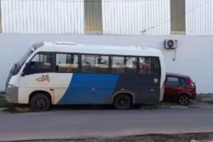 Leia mais sobre o artigo Ônibus roubado em Goiás é recuperado pela polícia em Ladário