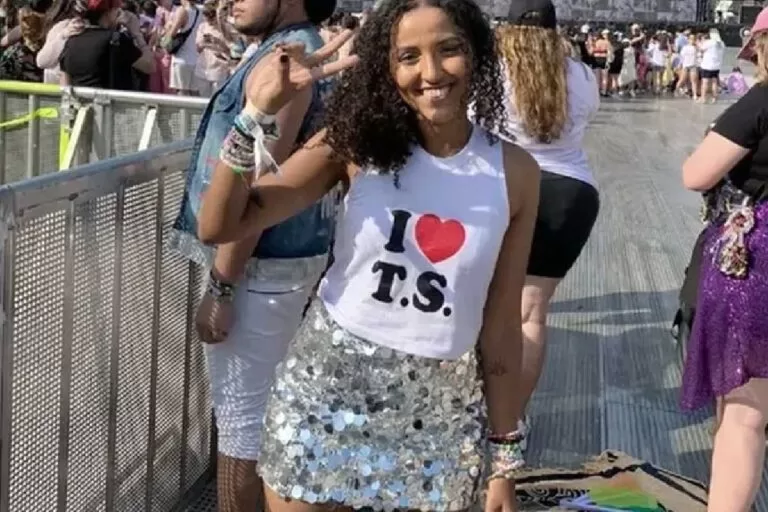 Laudo confirma que universitária morreu por exaustão térmica em show de Taylor Swift