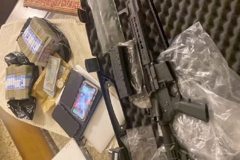 tráfico de armas da Europa para o Brasil