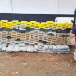 PRF apreende 302 kg de drogas em Rio Verde de Mato Grosso