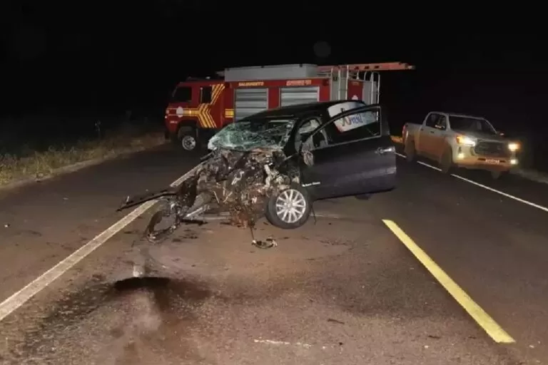 Motorista de carro fúnebre morre em colisão na BR-060