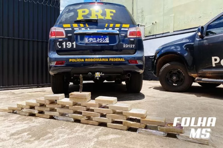 Motorista de caminhão é preso pela PRF transportando 35 Kg de pasta base na BR-262