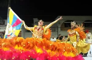 Leia mais sobre o artigo Agenda de Carnaval: desfiles das escolas de samba e blocos de rua tomam conta da programação