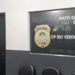 Mulher afirma ter matado marido em legítima defesa após agressão